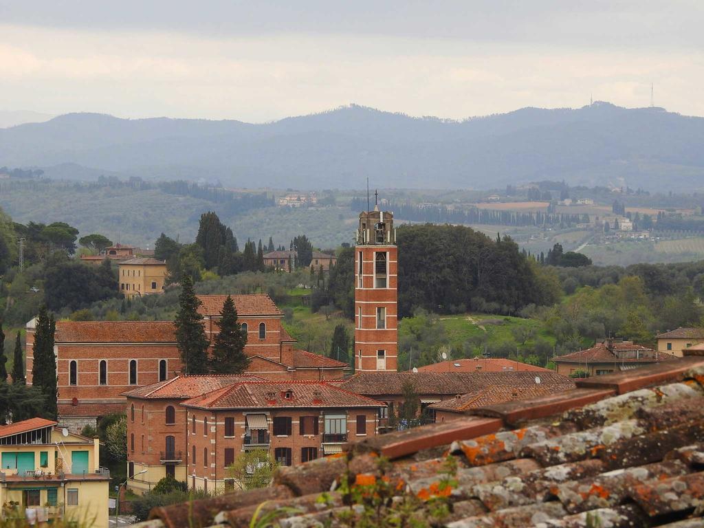 Appartamento Mimosa Siena Luaran gambar