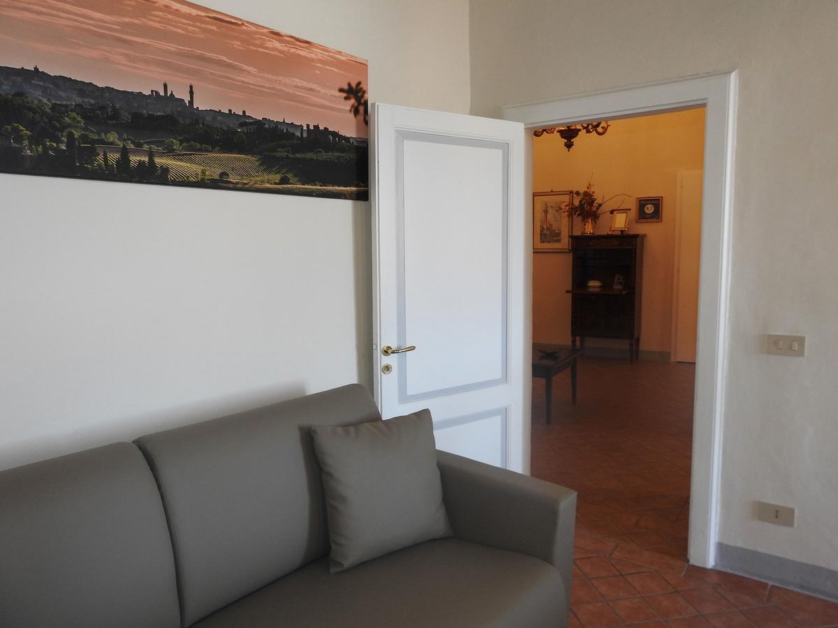Appartamento Mimosa Siena Luaran gambar